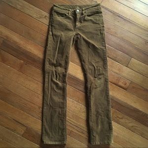 Patagonia Women's Fitted Long Corduroy Pants